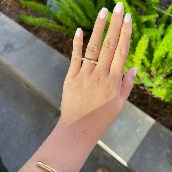 Brilliant Earth 2ct Natural Diamond Eternity Band - Picture 3 of 8